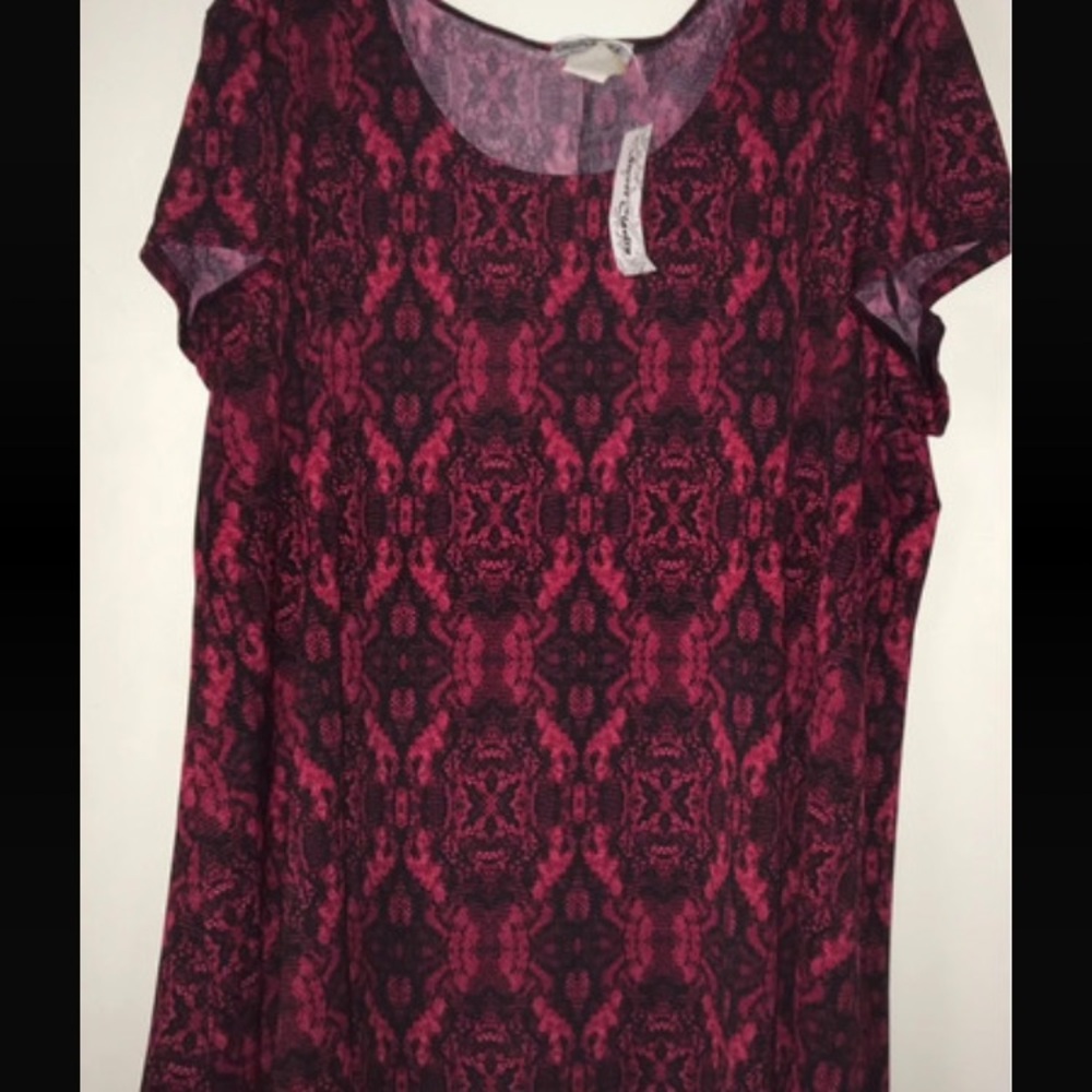 Red and Black Cap Sleeve Blouse with Ornate Pattern